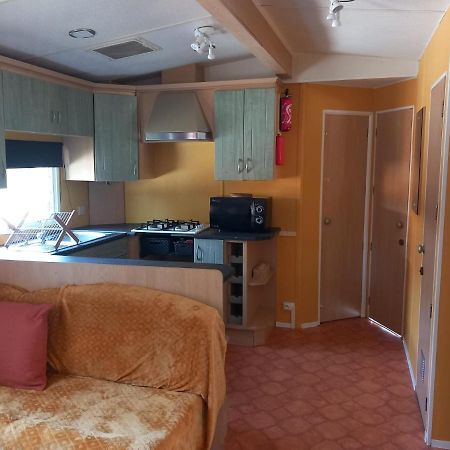 Mobil Home Chez Julie Verchaix Ngoại thất bức ảnh