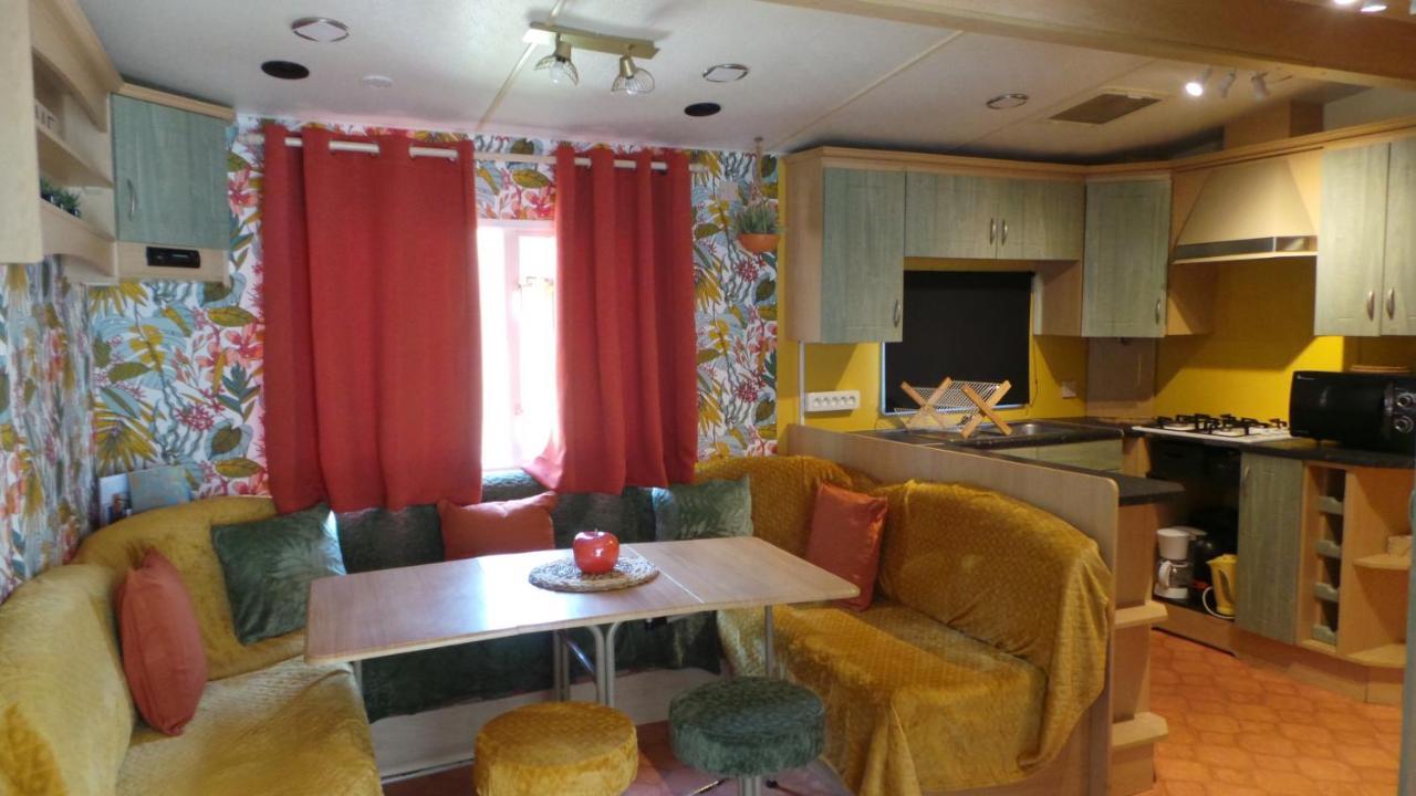 Mobil Home Chez Julie Verchaix Ngoại thất bức ảnh